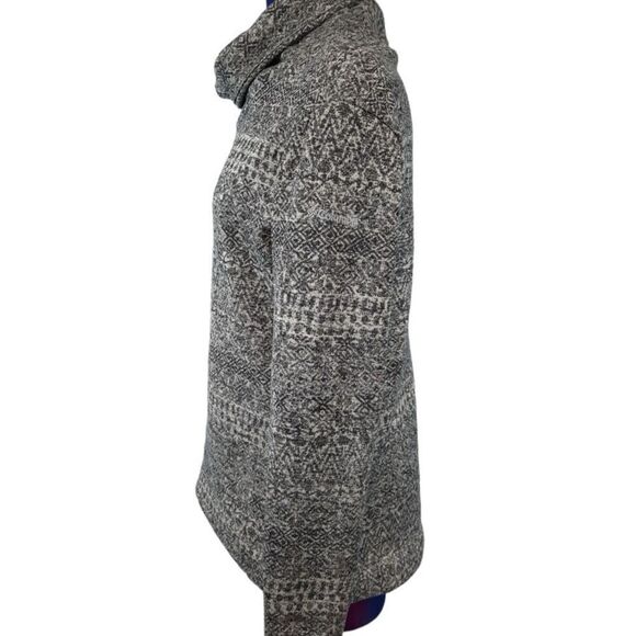 Columbia Gray Cowl Neck Sweater with Textured Pattern - Picture 2 of 5